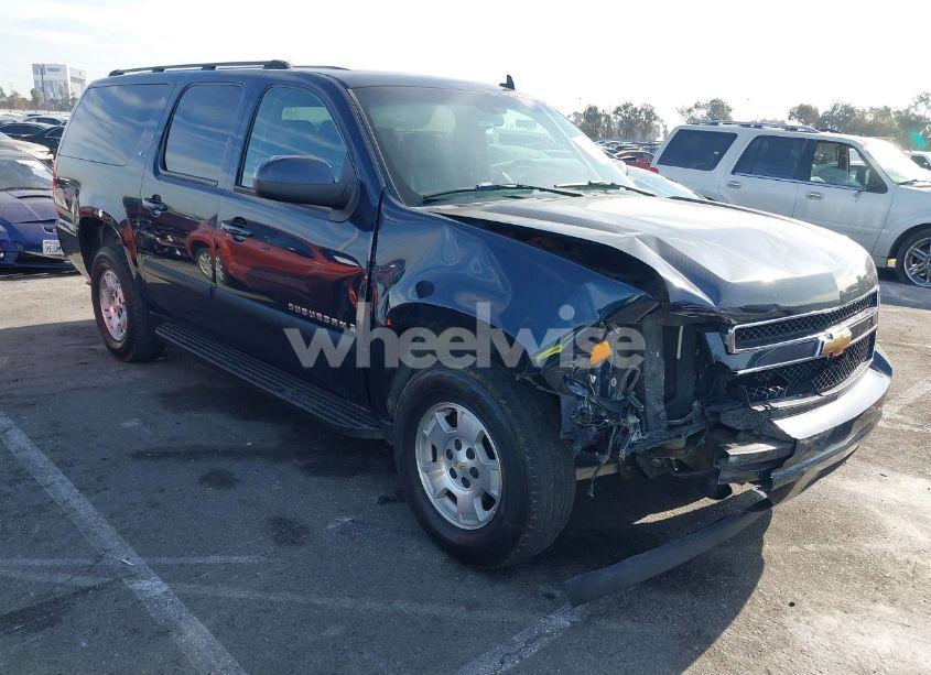 2007 Chevrolet Suburban 1500 LT (VIN 3GNFC16J57G112605) main photo