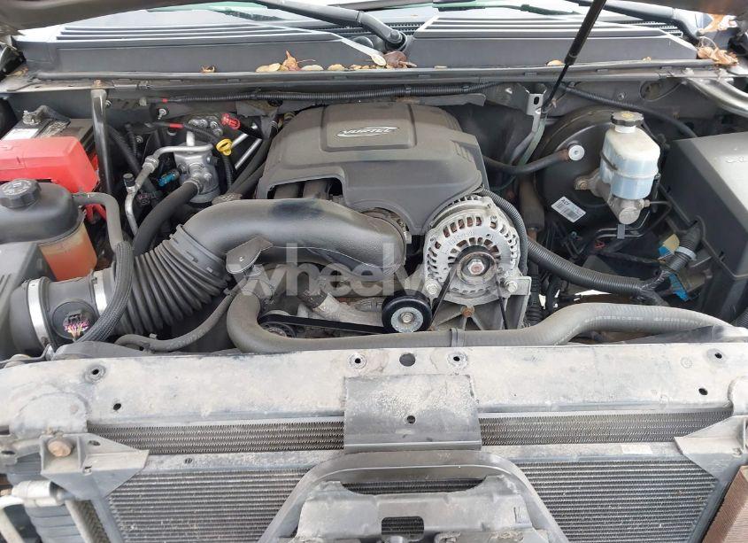 Photo 10 of 2007 Chevrolet Suburban 1500 LS (VIN 3GNFC16J67G263789)