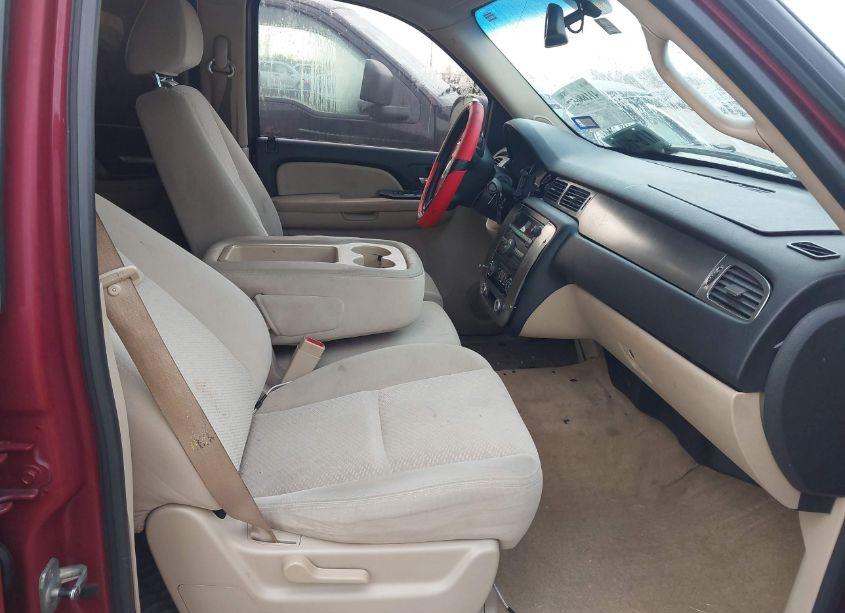 Photo 5 of 2007 Chevrolet Suburban 1500 LS (VIN 3GNFC16J77G100889)