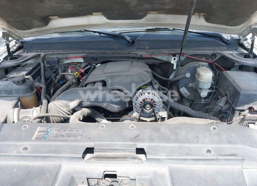 Photo 10 of 2007 Chevrolet Suburban 1500 LT (VIN 3GNFC16J77G136291)