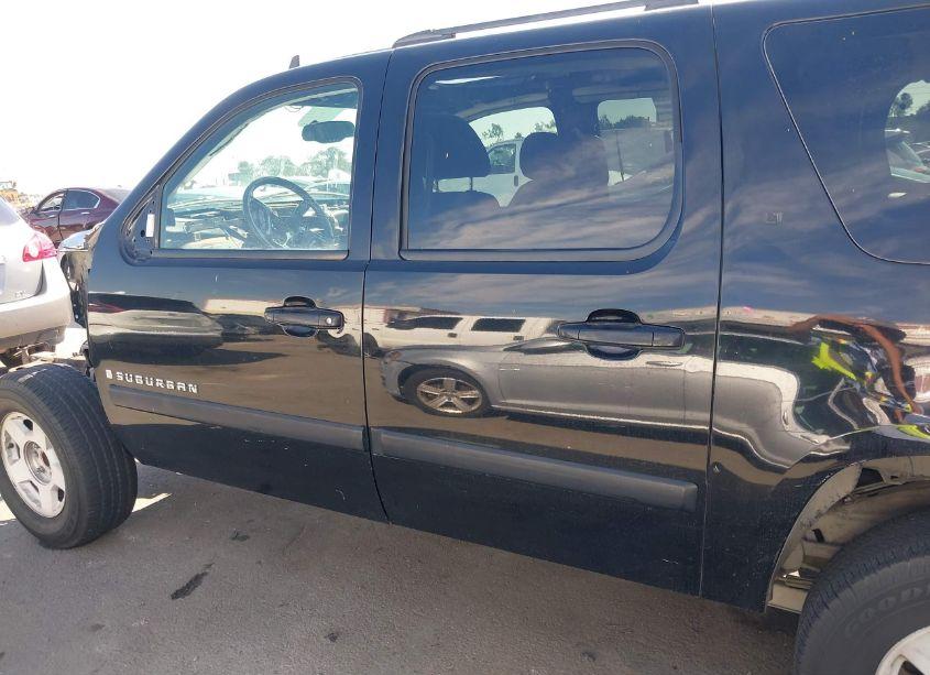 Photo 13 of 2008 Chevrolet Suburban 1500 LT (VIN 3GNFC16J98G194114)