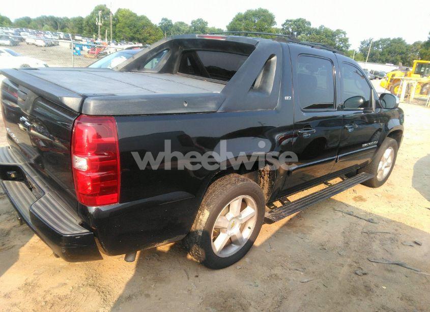 Photo 4 of 2007 Chevrolet Avalanche 1500 LTZ (VIN 3GNFK12307G204618)