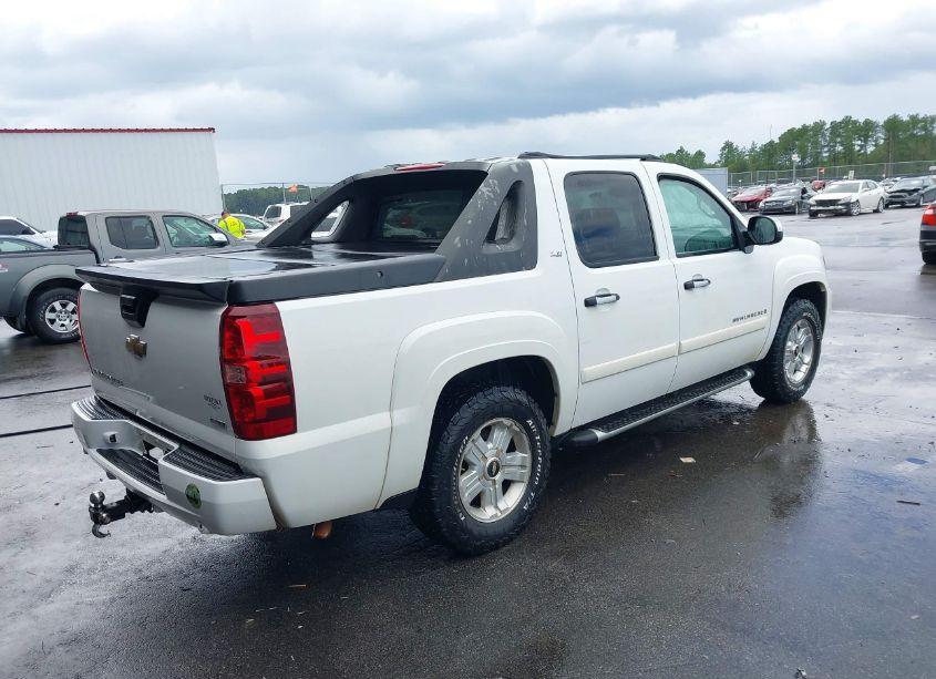 Photo 4 of 2008 Chevrolet Avalanche 1500 LT (VIN 3GNFK12308G165157)