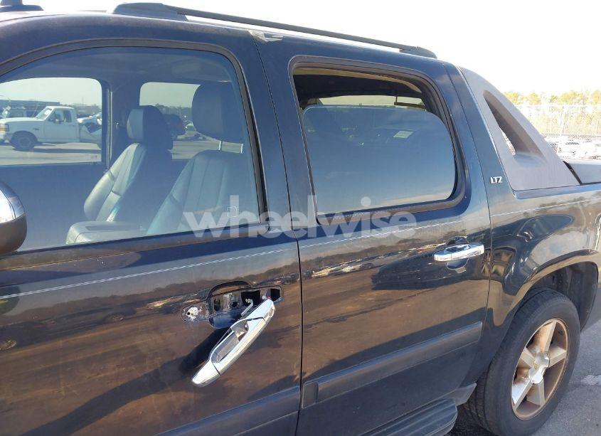 Photo 6 of 2008 Chevrolet Avalanche 1500 LTZ (VIN 3GNFK12308G224448)
