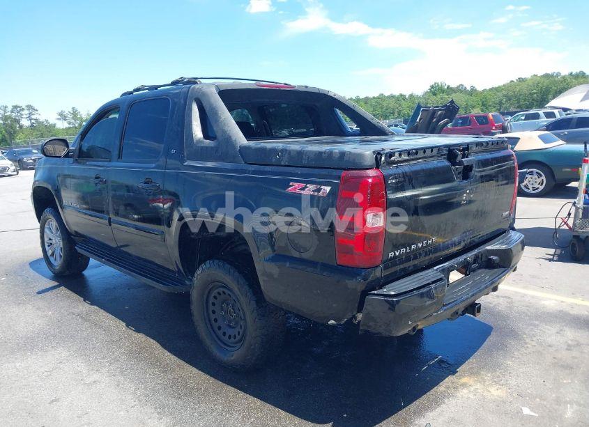 Photo 3 of 2007 Chevrolet Avalanche 1500 LT (VIN 3GNFK12317G168115)