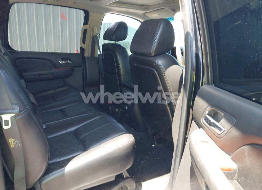 Photo 8 of 2007 Chevrolet Avalanche 1500 LT (VIN 3GNFK12317G168115)