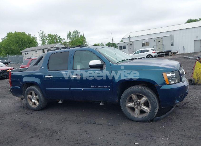 Photo 13 of 2007 Chevrolet Avalanche 1500 LTZ (VIN 3GNFK12317G270255)