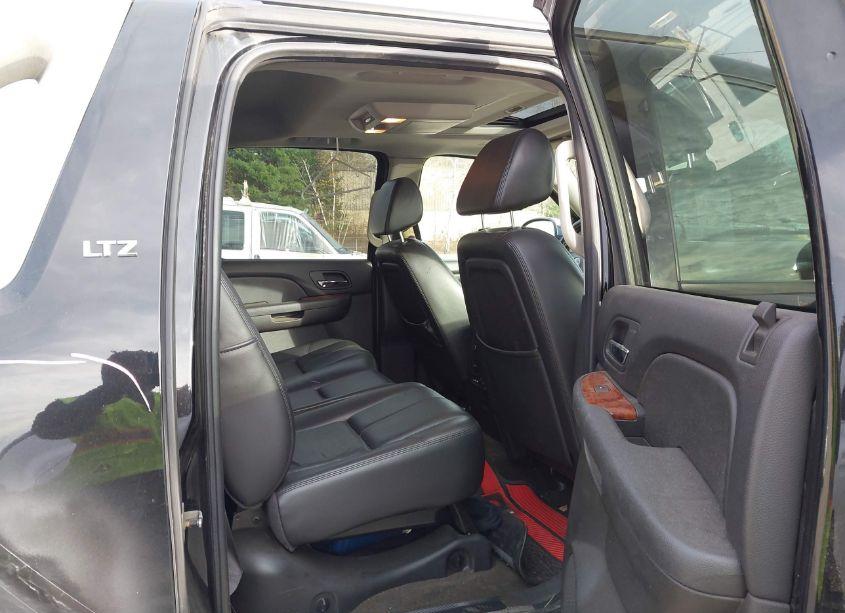 Photo 8 of 2008 Chevrolet Avalanche 1500 LTZ (VIN 3GNFK12318G162509)