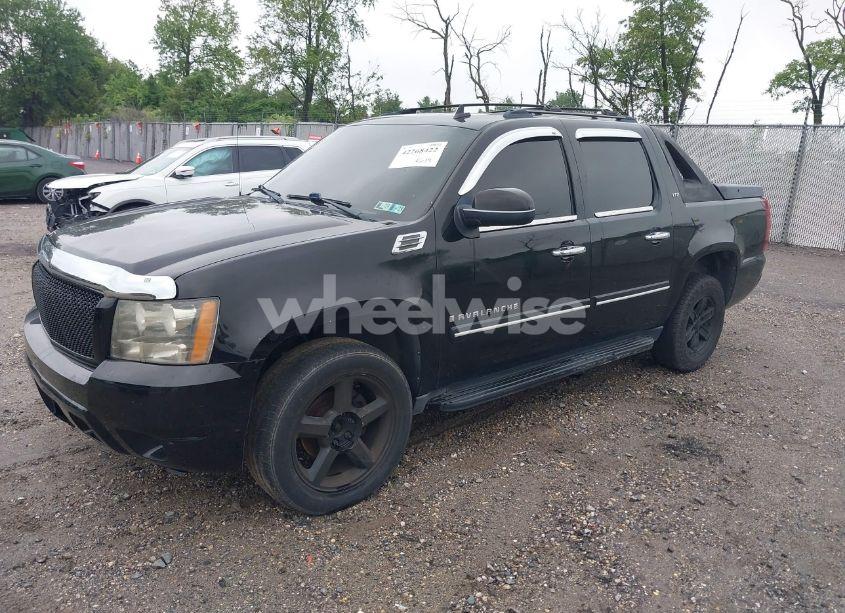 Photo 2 of 2008 Chevrolet Avalanche 1500 LT (VIN 3GNFK12318G241601)