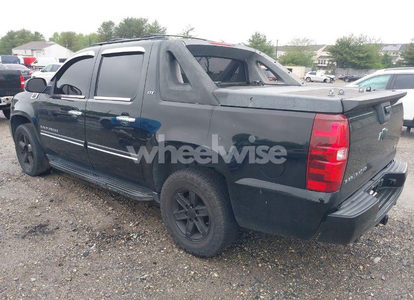 Photo 3 of 2008 Chevrolet Avalanche 1500 LT (VIN 3GNFK12318G241601)