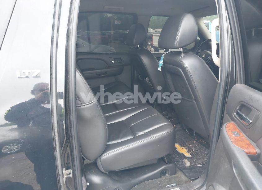 Photo 8 of 2008 Chevrolet Avalanche 1500 LT (VIN 3GNFK12318G241601)