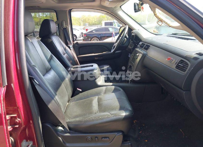 Photo 5 of 2007 Chevrolet Avalanche 1500 LT (VIN 3GNFK12327G257739)