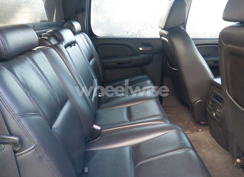 Photo 8 of 2007 Chevrolet Avalanche 1500 LT (VIN 3GNFK12327G316322)