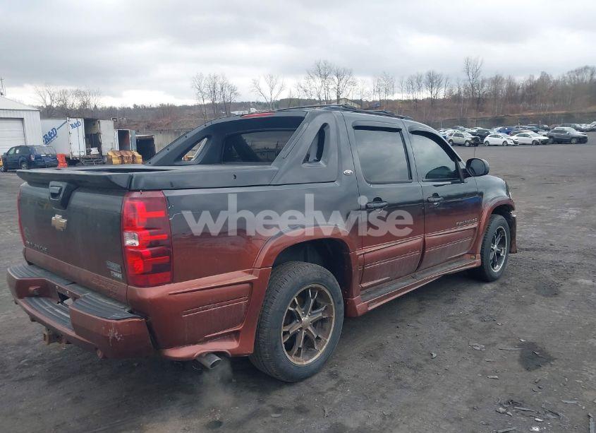 Photo 4 of 2008 Chevrolet Avalanche 1500 LT (VIN 3GNFK12328G240361)