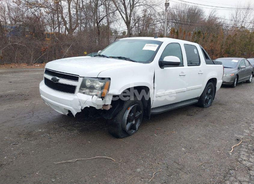 Photo 2 of 2007 Chevrolet Avalanche 1500 LT (VIN 3GNFK12337G136637)
