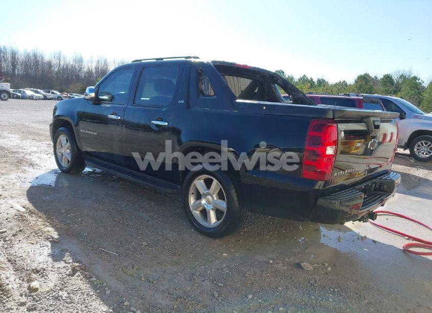 Photo 3 of 2007 Chevrolet Avalanche 1500 LTZ (VIN 3GNFK12337G141322)