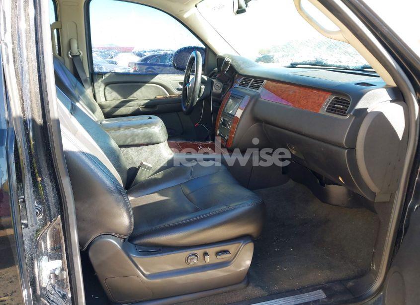 Photo 5 of 2007 Chevrolet Avalanche 1500 LTZ (VIN 3GNFK12337G141322)