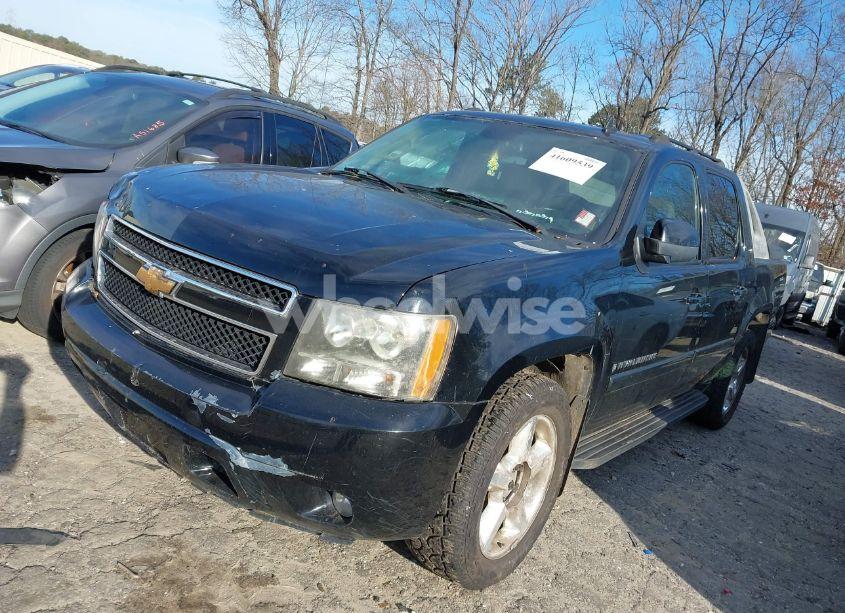 Photo 2 of 2007 Chevrolet Avalanche 1500 LTZ (VIN 3GNFK12337G211143)
