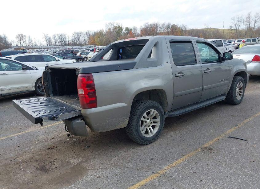 Photo 4 of 2007 Chevrolet Avalanche 1500 LT (VIN 3GNFK12337G229612)