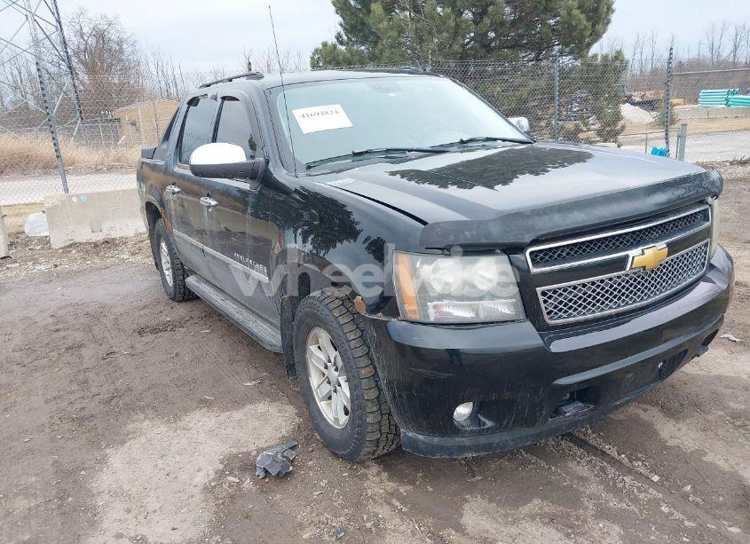 2007 Chevrolet Avalanche 1500 LTZ (VIN 3GNFK12337G268006) main photo