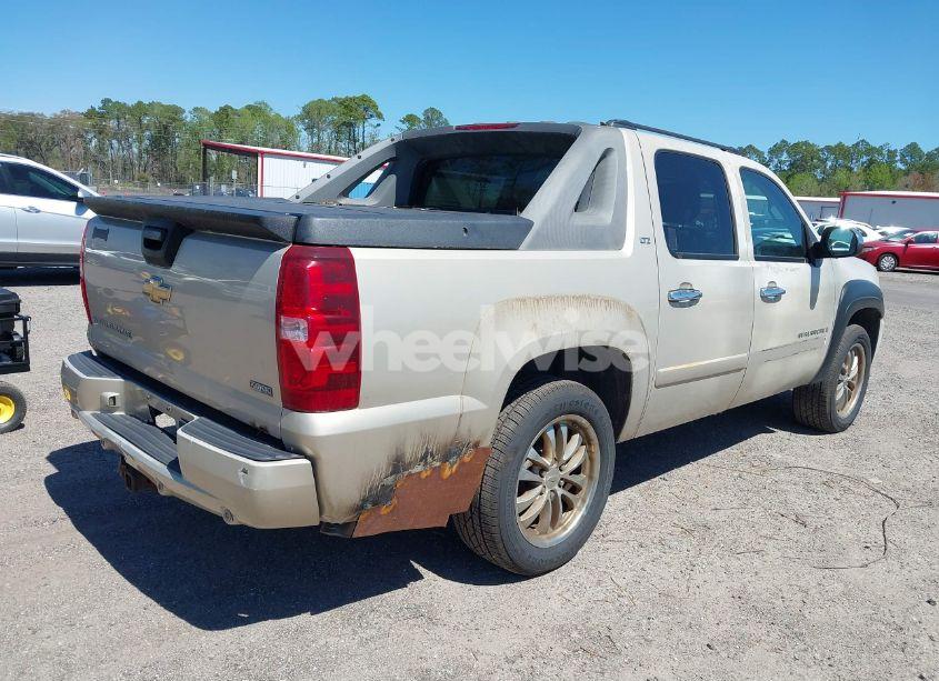 Photo 4 of 2007 Chevrolet Avalanche 1500 LTZ (VIN 3GNFK12337G318743)