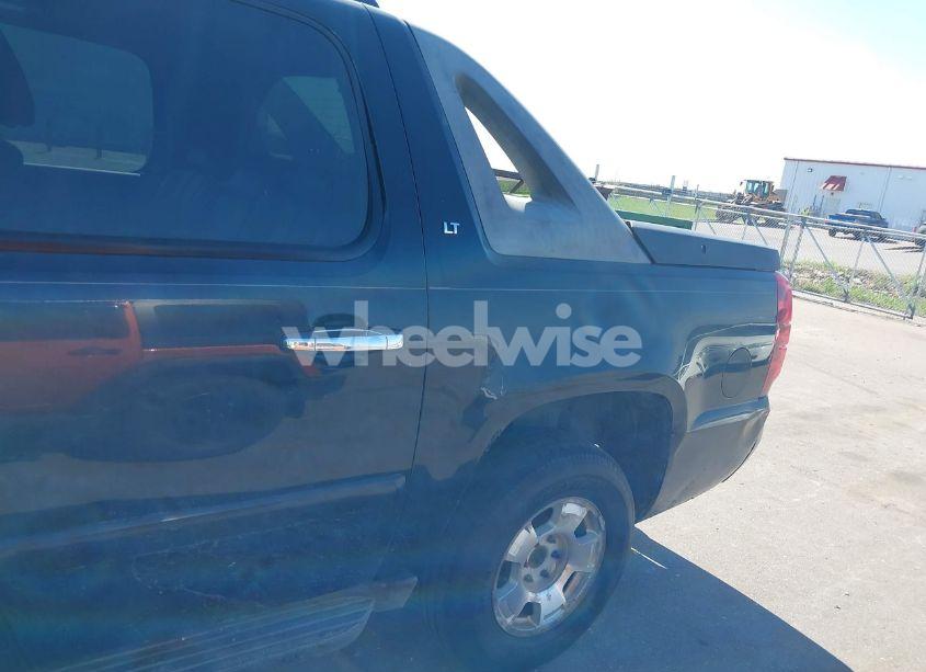 Photo 6 of 2008 Chevrolet Avalanche 1500 LT (VIN 3GNFK12338G139684)