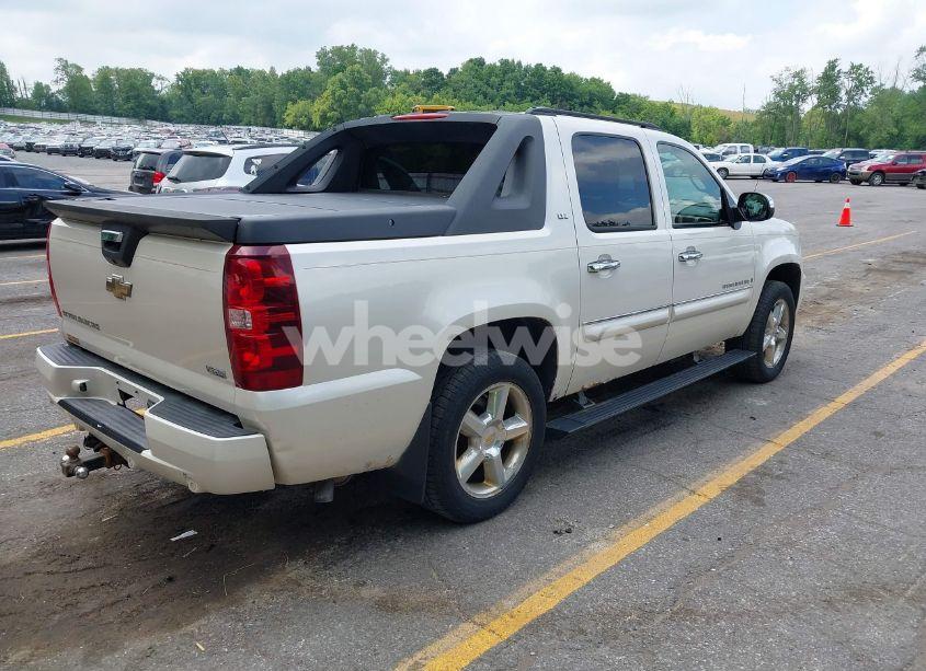 Photo 4 of 2008 Chevrolet Avalanche 1500 LTZ (VIN 3GNFK12338G263115)