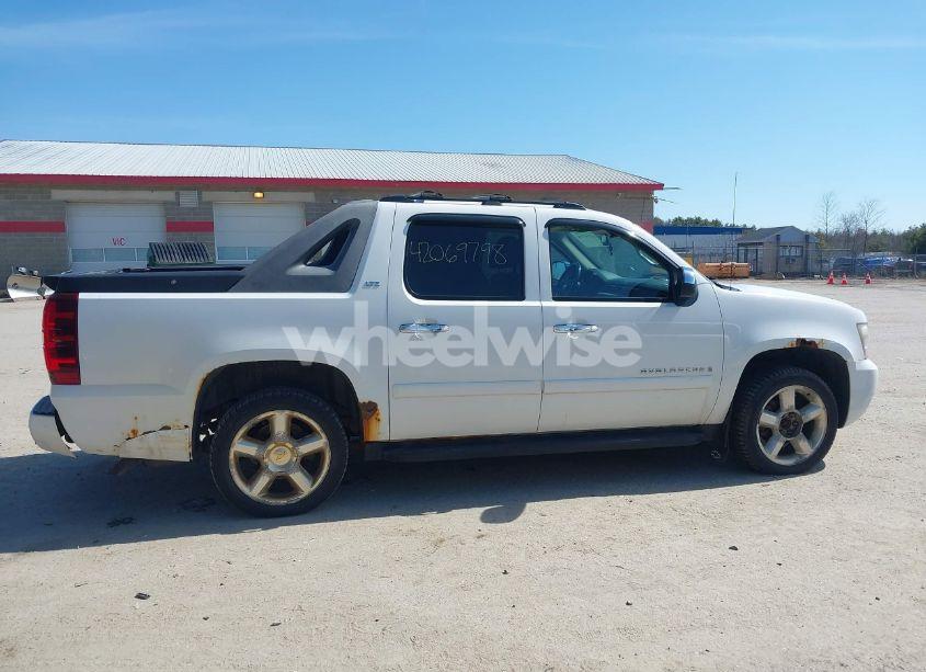 Photo 14 of 2007 Chevrolet Avalanche 1500 LTZ (VIN 3GNFK12347G281010)
