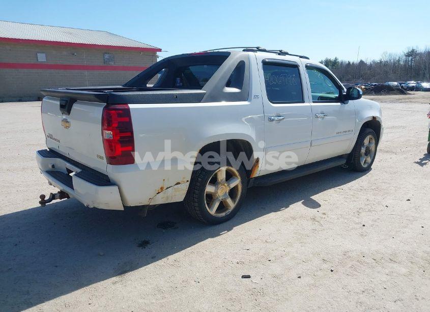 Photo 4 of 2007 Chevrolet Avalanche 1500 LTZ (VIN 3GNFK12347G281010)