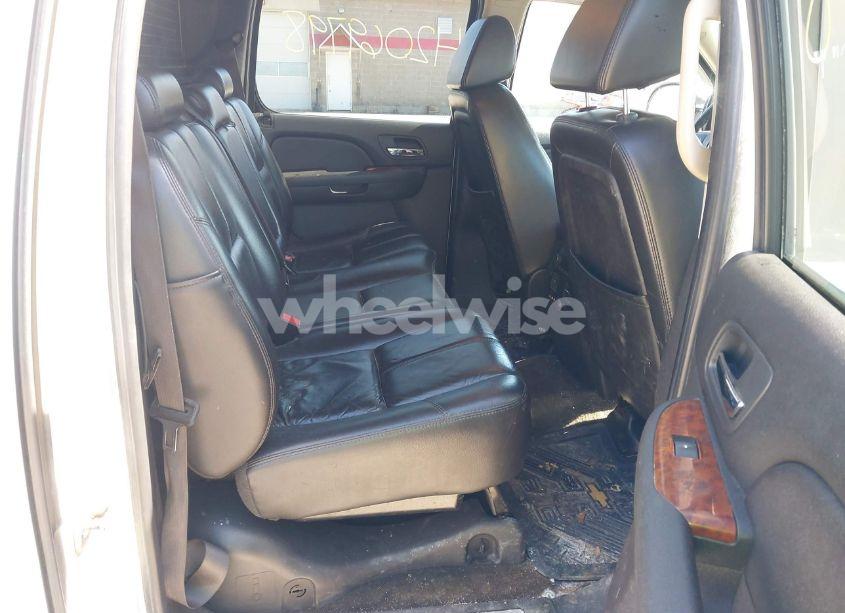 Photo 8 of 2007 Chevrolet Avalanche 1500 LTZ (VIN 3GNFK12347G281010)