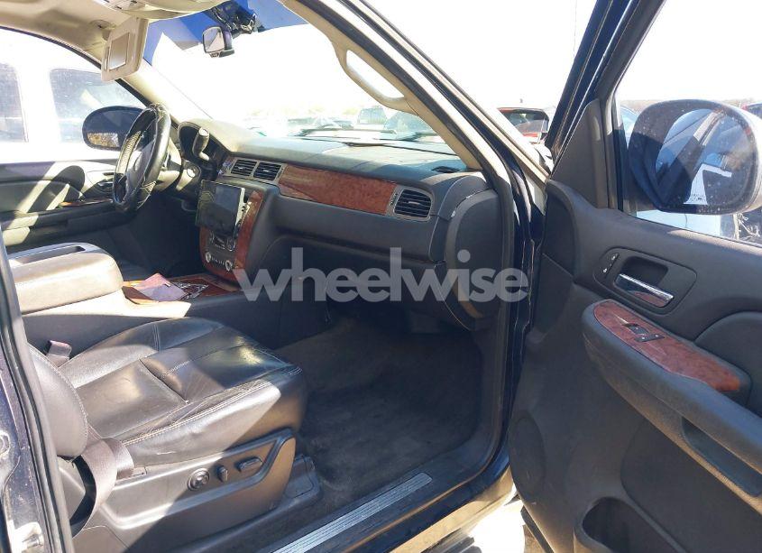 Photo 5 of 2007 Chevrolet Avalanche 1500 LTZ (VIN 3GNFK12347G304379)