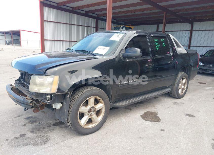 Photo 2 of 2008 Chevrolet Avalanche 1500 LT (VIN 3GNFK12348G106158)