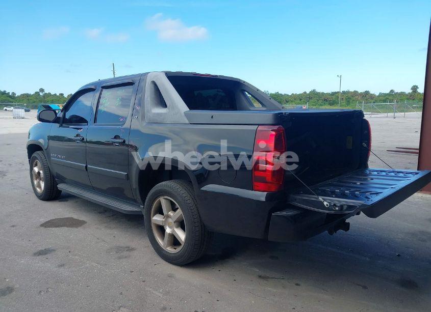 Photo 3 of 2008 Chevrolet Avalanche 1500 LT (VIN 3GNFK12348G106158)