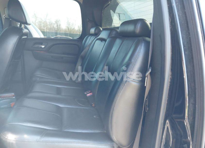 Photo 8 of 2008 Chevrolet Avalanche 1500 LTZ (VIN 3GNFK12348G157837)