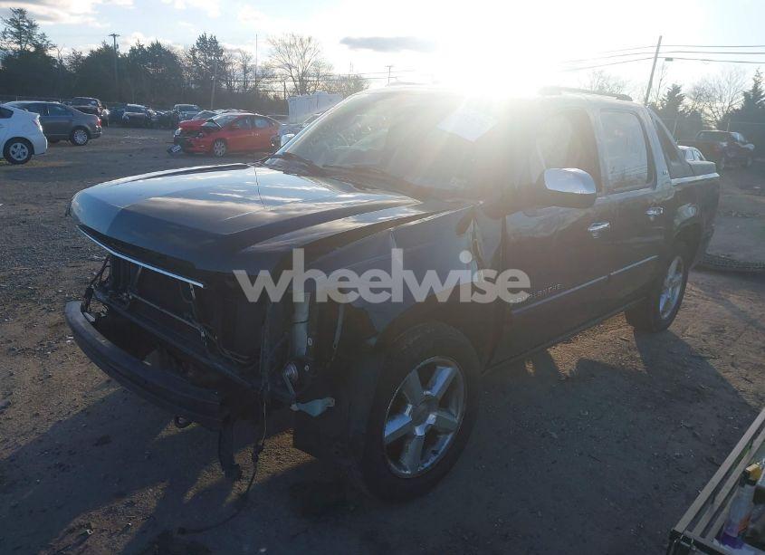 Photo 2 of 2008 Chevrolet Avalanche 1500 LTZ (VIN 3GNFK12348G161712)