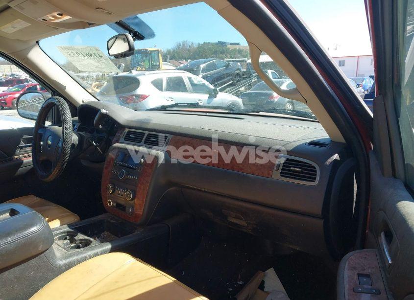 Photo 5 of 2007 Chevrolet Avalanche 1500 LT (VIN 3GNFK12357G114543)