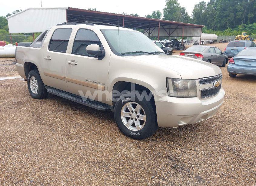 2007 Chevrolet Avalanche 1500 LT (VIN 3GNFK12357G158297) main photo