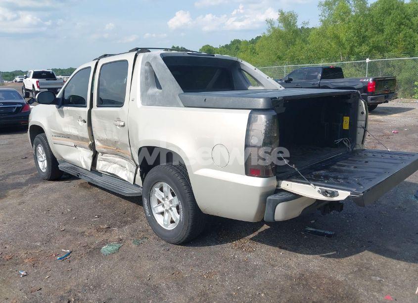 Photo 3 of 2007 Chevrolet Avalanche 1500 LT (VIN 3GNFK12357G158297)