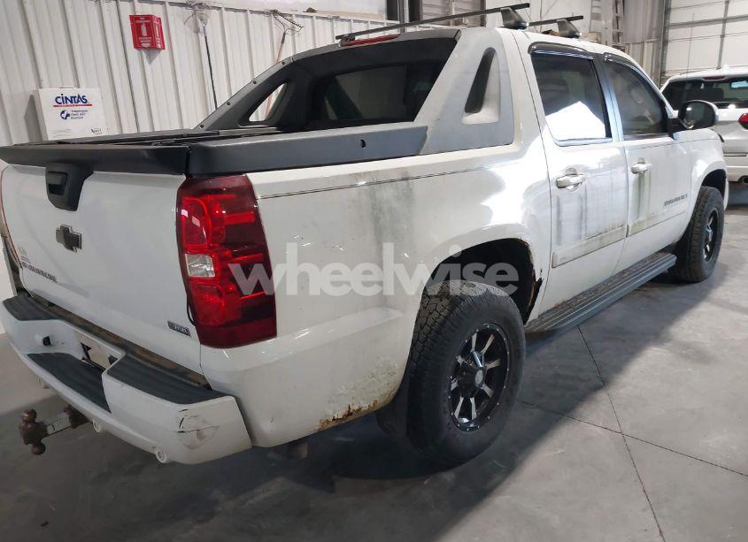 Photo 4 of 2008 Chevrolet Avalanche 1500 LS/LT/LTZ (VIN 3GNFK12358G147656)