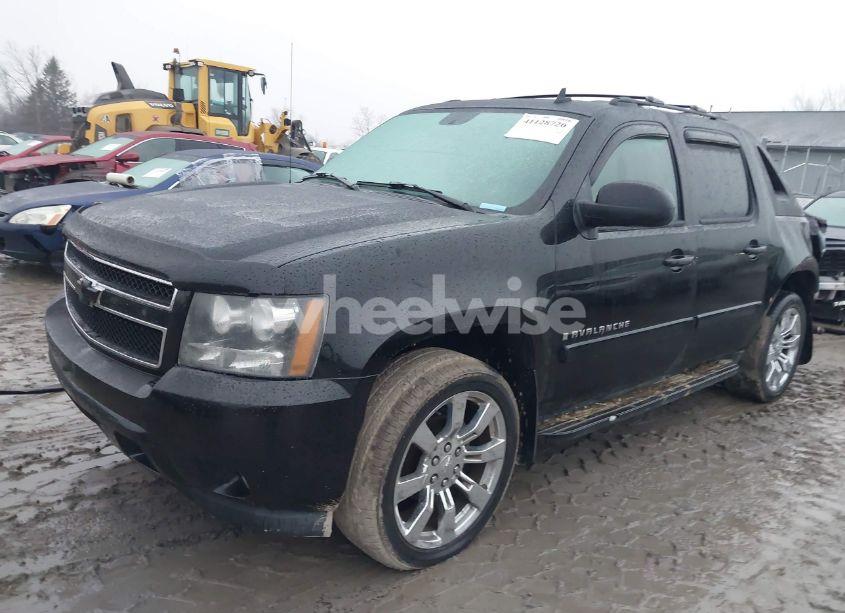 Photo 2 of 2008 Chevrolet Avalanche 1500 LT (VIN 3GNFK12358G175893)