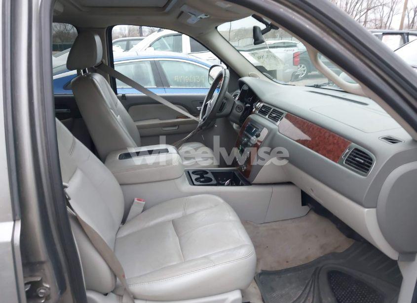 Photo 5 of 2007 Chevrolet Avalanche 1500 LT (VIN 3GNFK12367G123414)