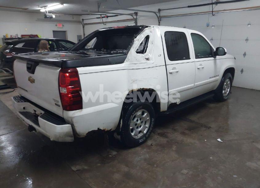Photo 4 of 2007 Chevrolet Avalanche 1500 LT (VIN 3GNFK12367G228728)