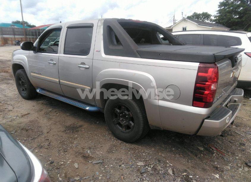 Photo 3 of 2007 Chevrolet Avalanche 1500 LT (VIN 3GNFK12367G289710)