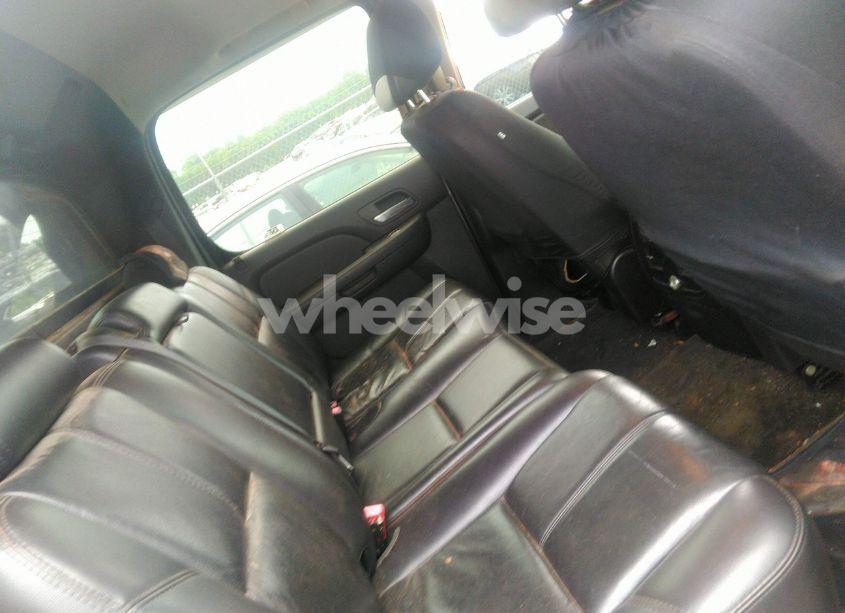 Photo 8 of 2007 Chevrolet Avalanche 1500 LT (VIN 3GNFK12367G289710)