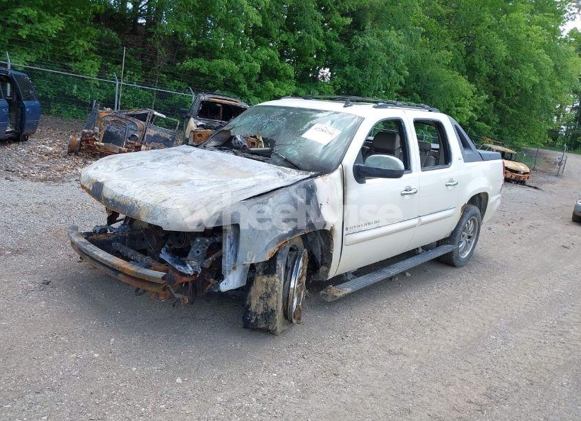 Photo 2 of 2008 Chevrolet Avalanche 1500 LTZ (VIN 3GNFK12368G293029)