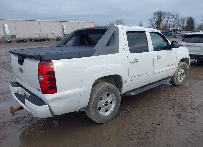 Photo 4 of 2007 Chevrolet Avalanche 1500 LT (VIN 3GNFK12377G270616)