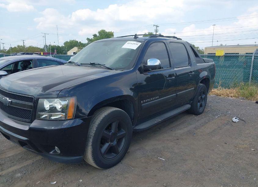 Photo 2 of 2008 Chevrolet Avalanche 1500 LTZ (VIN 3GNFK12378G104503)