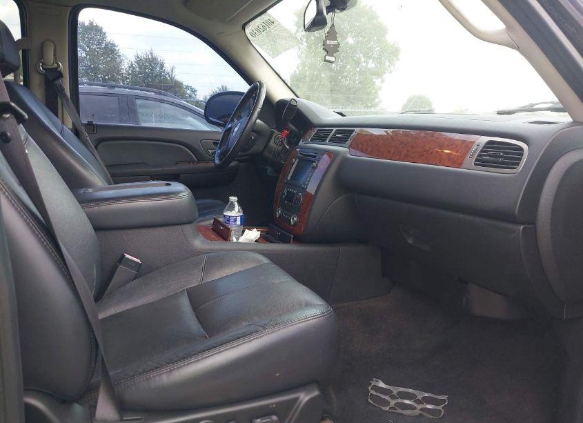 Photo 5 of 2008 Chevrolet Avalanche 1500 LTZ (VIN 3GNFK12378G104503)