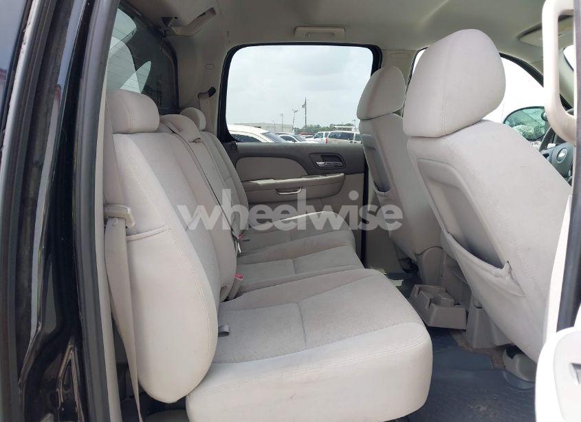 Photo 8 of 2008 Chevrolet Avalanche K1500 (VIN 3GNFK12378G262825)