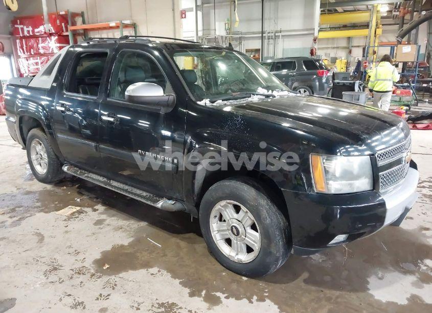 2007 Chevrolet Avalanche 1500 LT (VIN 3GNFK12387G268602) main photo